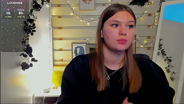 Онлайн чат XXX Josephine_Kiss