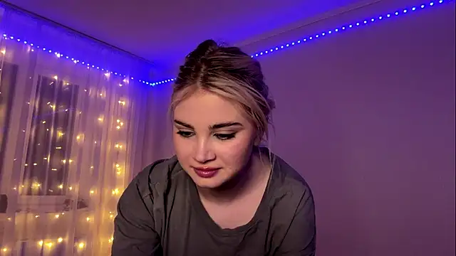 Webkamerová show KariJarecke