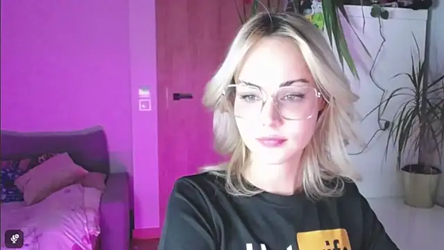 LexiexPlay: онлайн-секс-чат