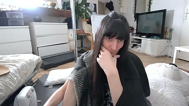 CeriseLapine Adlı Modelin Canlı XXX Sohbeti