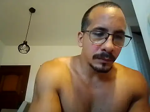 Czat XXX na żywo – AndresBrazil