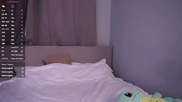 BethSatava élő XXX-chatje