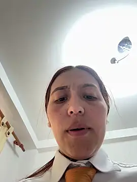 Emily-7_ élő XXX-chatje