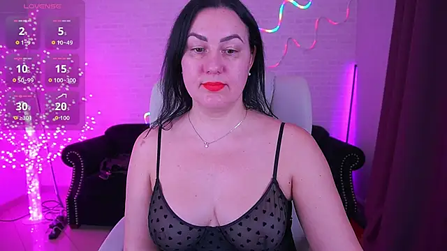 VelvetLuck élő XXX-chatje