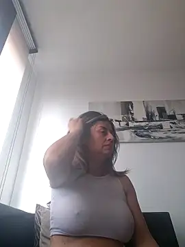 Latiinvenushot Show Webcam