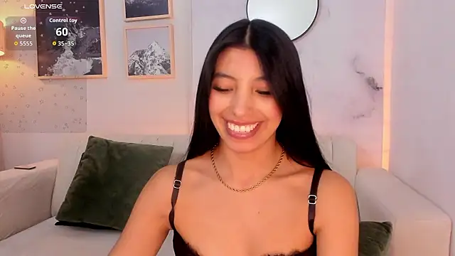 دردشة Tiffany_Low الجنسية المباشرة