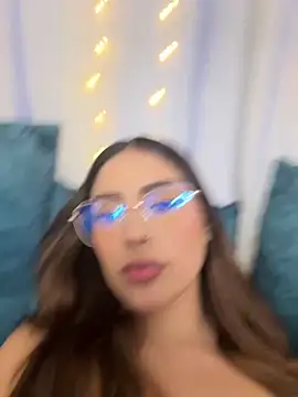 Chat XXX ao vivo de HazzelGray