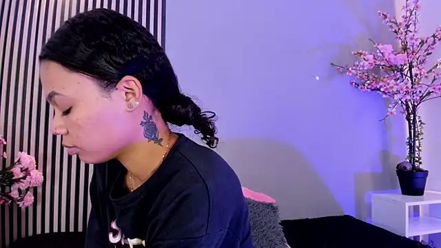 GysellHanson: онлайн-секс-чат