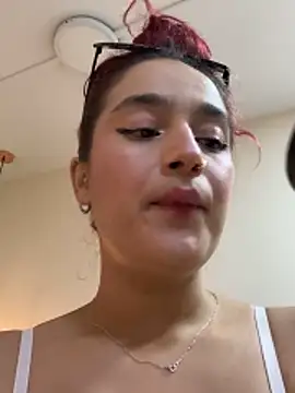 Živý XXX chat ArielSparkz