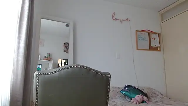 afroditadg26: απευθείας συνομιλία ΧΧΧ