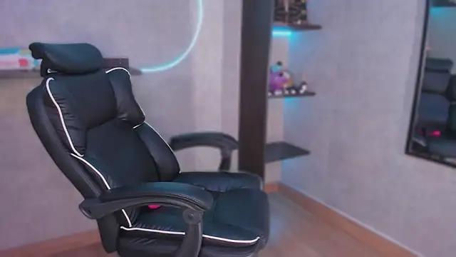 miia_stonne Adlı Modelin Web Kamerası Şovu