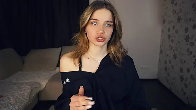 Вебкам-шоу EarthaStinett