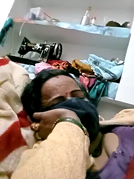 Živý XXX chat kiiuu_sexe