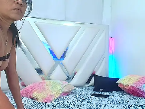 Živý XXX chat DayanaTastty