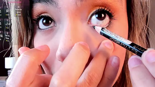 IsabellaaJoness élő XXX-chatje