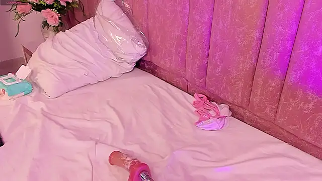 IsabellaBlow: απευθείας συνομιλία ΧΧΧ