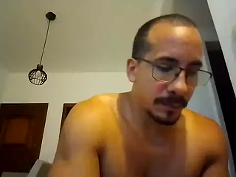 Živý XXX chat AndresBrazil