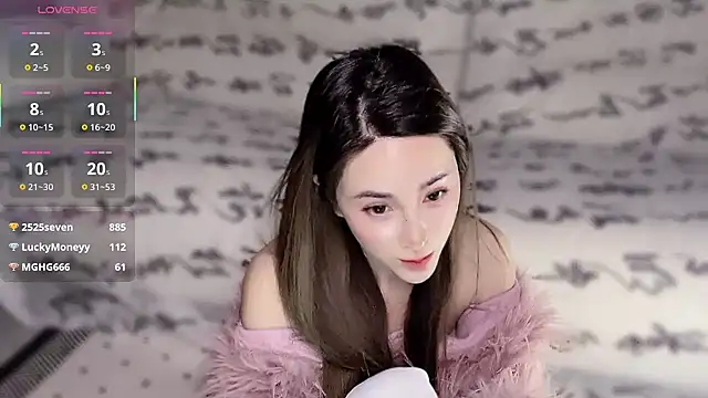 LILIya_11 网络视讯表演