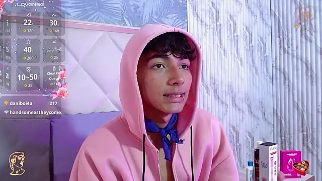 Živý XXX chat osamu_tay