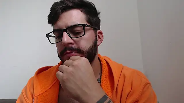 دردشة thomas_gun الجنسية المباشرة