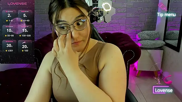 Chat XXX ao vivo de conniejames_m