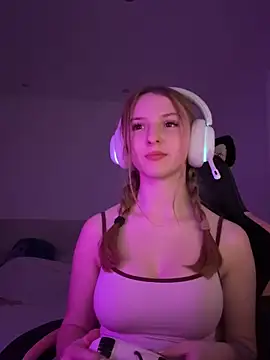 katyydel6 élő XXX-chatje