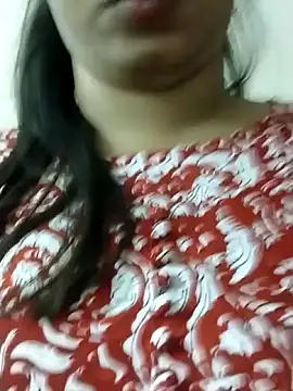 Sexy-Shaliniin Live XXX chat