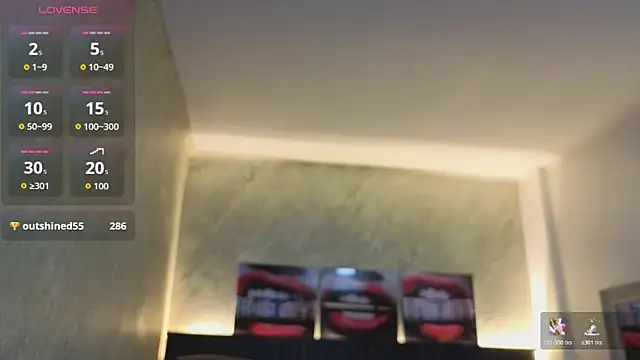 Hilarin__ Live XXX-Chat