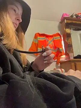 SeccySerena: απευθείας συνομιλία ΧΧΧ