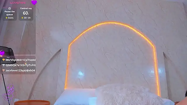 Antonella_Russo1 élő XXX-chatje