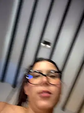 CherrySmirkXXX Adlı Modelin Web Kamerası Şovu