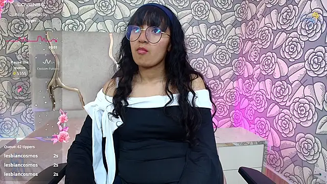 rosee_tay1 élő XXX-chatje