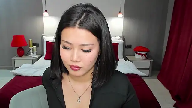 Brunette_Charm: απευ θείας συνομιλία ΧΧΧ