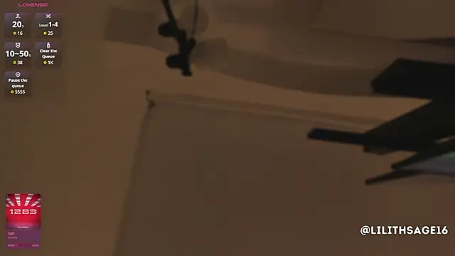 Lilith_Sage_のウェブカメラショー