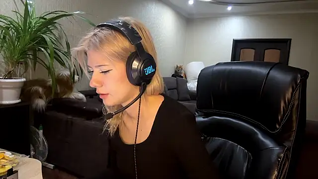 LadyFoxLove Live XXX-Chat