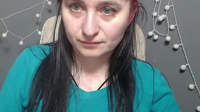 NinaFlawlees élő XXX-chatje