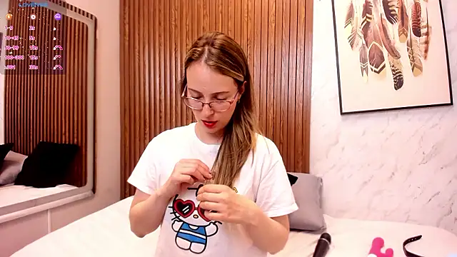 AmbeerWood_ Adlı Modelin Canlı XXX Sohbeti