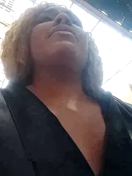 ELLA_KELLYのライブXXXチャット