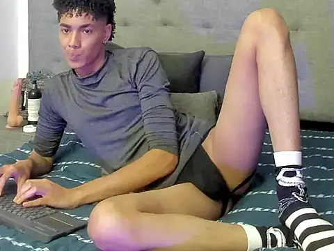 wes_gibbings webcam show