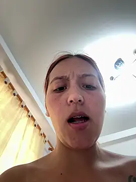 عرض كام Emily-7_