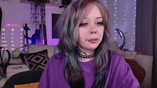 دردشة Lollyshy الجنسية المباشرة