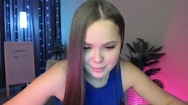 Kira_love_81 élő XXX-chatje