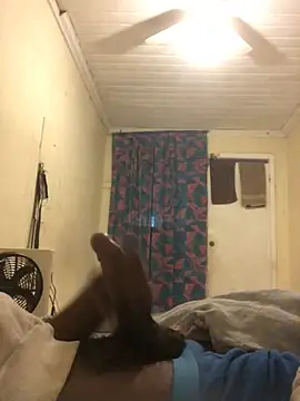 Pokazy przed kamerką – reckless_34