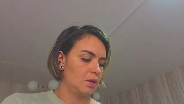 zarcasutra_t's Live XXX Chat