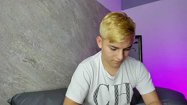 Chat XXX en directo de badkenn