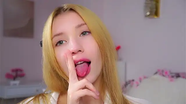 SunnivaCovil – Live XXX-chat