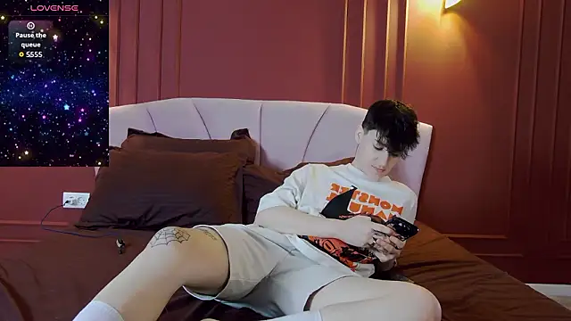 ravenryx: онлайн-секс-чат