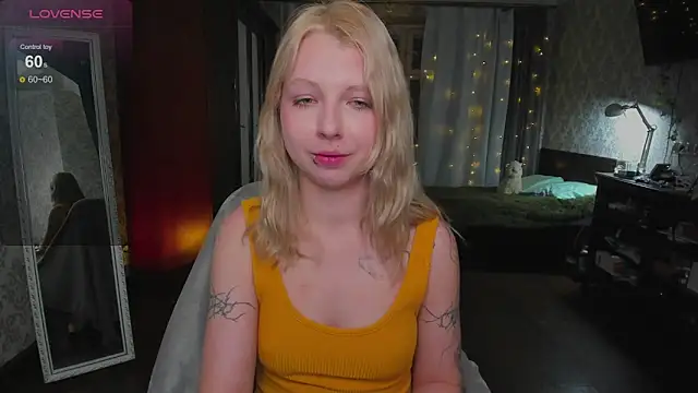 yourlovelyeve Webcam Show