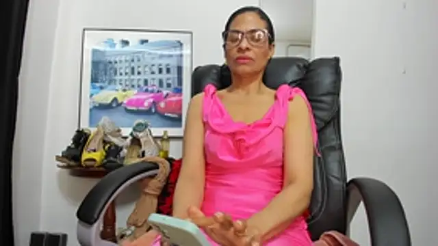 Aries_Mature Webcam show