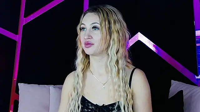 Alionna – Kamerová šou